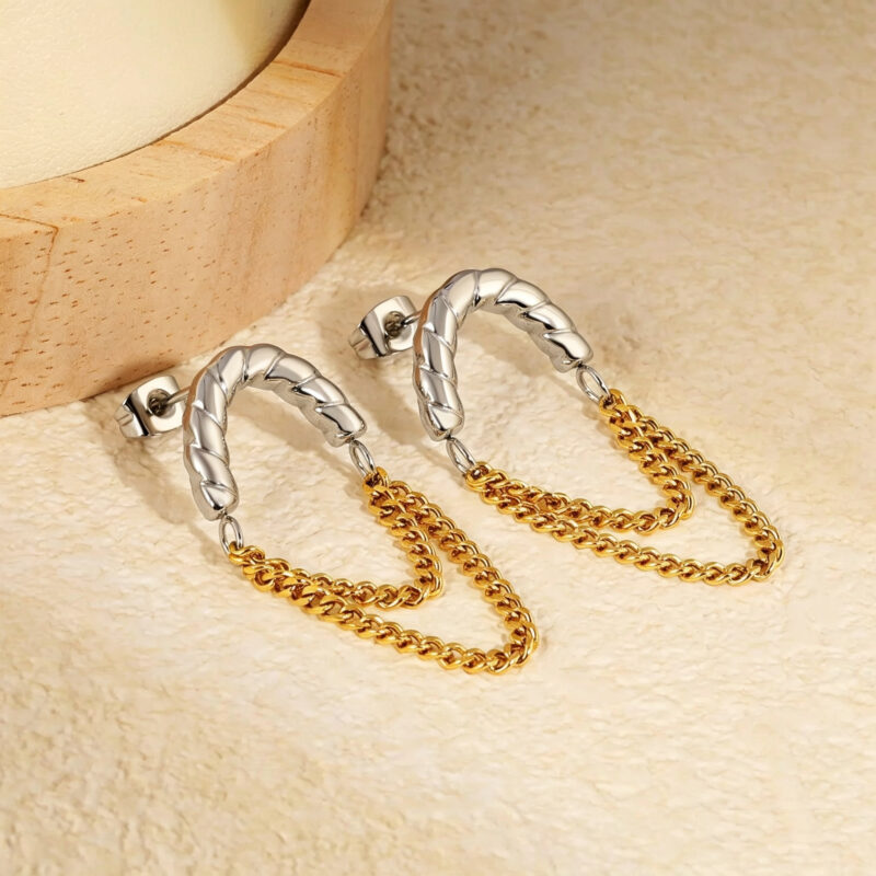 Bông Tai Nữ Golden Twist Mạ Vàng 18K - Ora AS082